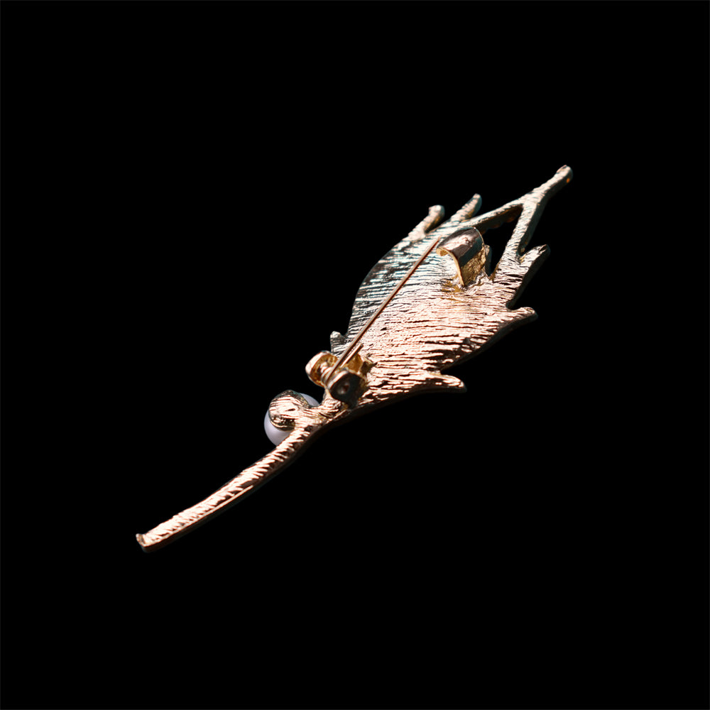 Freshwater Pearl Brooch - Peacock Feather - Akuna Pearls