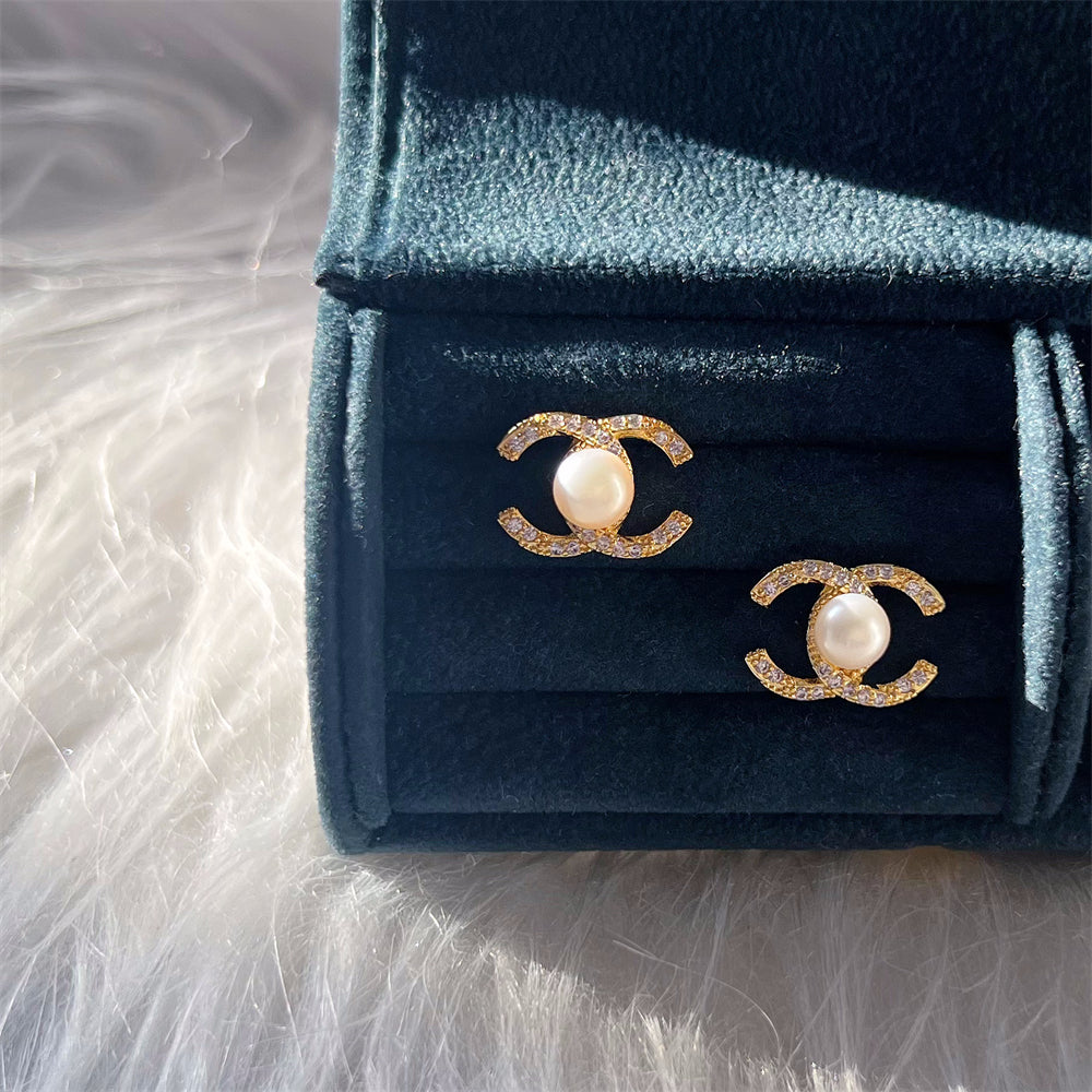 Freshwater Pearl Cubic Zirconia Stud Earrings - Coco - Akuna Pearls