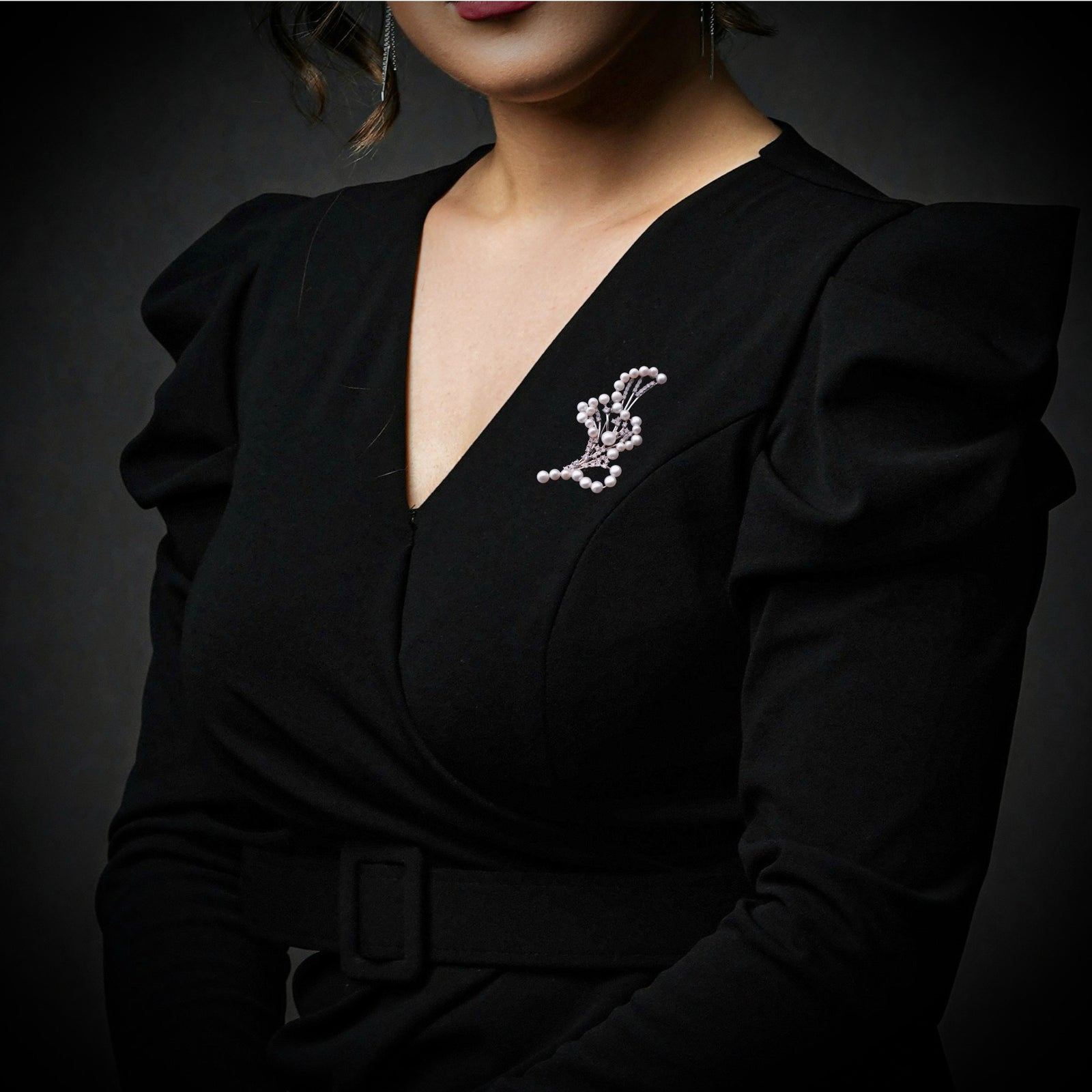 Luxury Freshwater Pearl Brooch - Bouquet Multi Pearls - Gold - Akuna Pearls