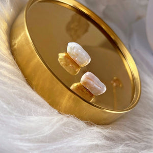 Rectangle-shaped Freshwater Pearl Stud Earrings - Zoe - Akuna Pearls