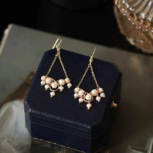 Freshwater Pearl Earrings - Eulalia - Akuna Pearls