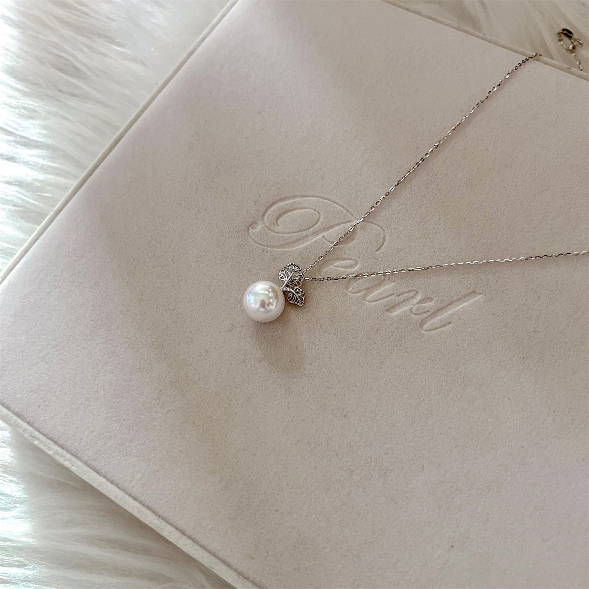 Freshwater Pearl Pendant Necklace - Patia - Akuna Pearls