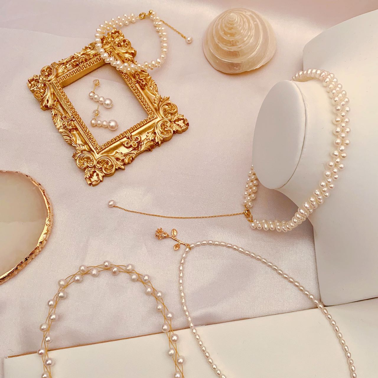 Tips for Choosing Wedding Pearl Jewelry You'll Absolutely Love