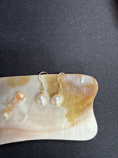 Freshwater Pearl Earrings - Ella - Akuna Pearls