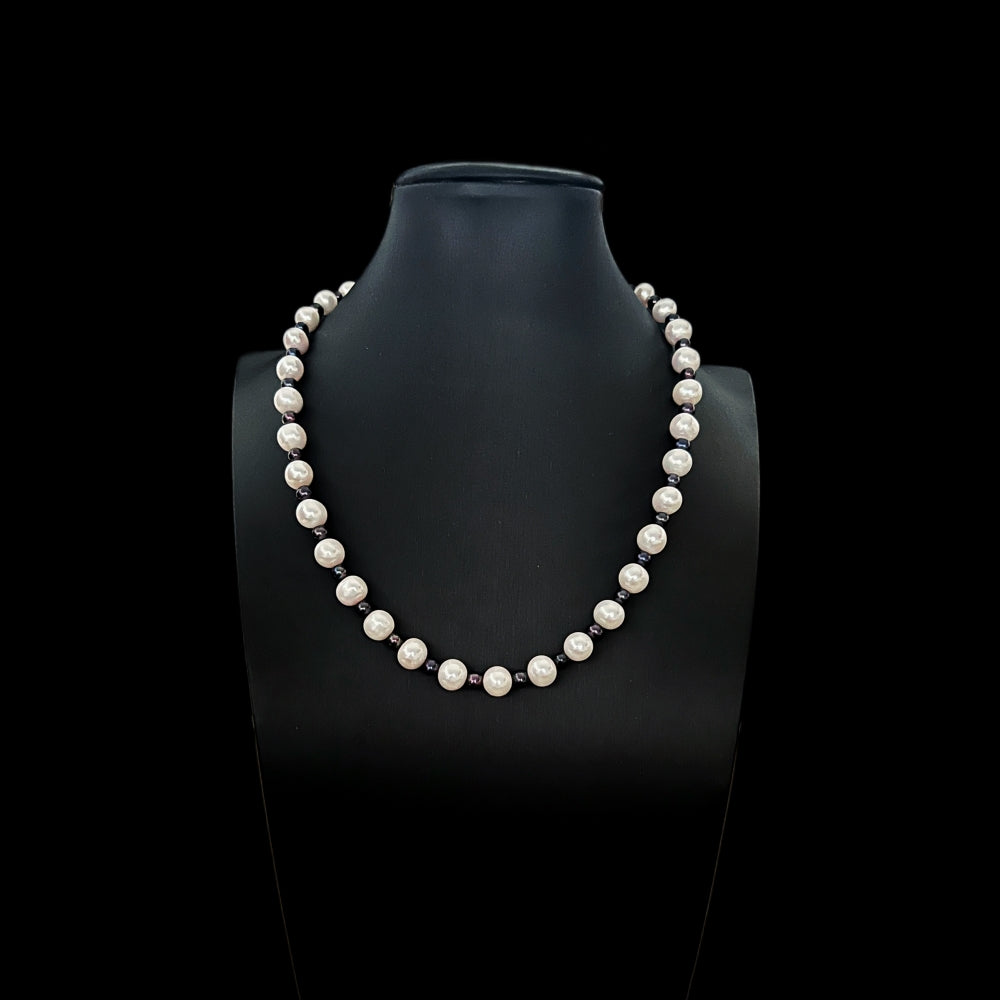 Classic Freshwater Pearl Necklace - Cruella - Akuna Pearls