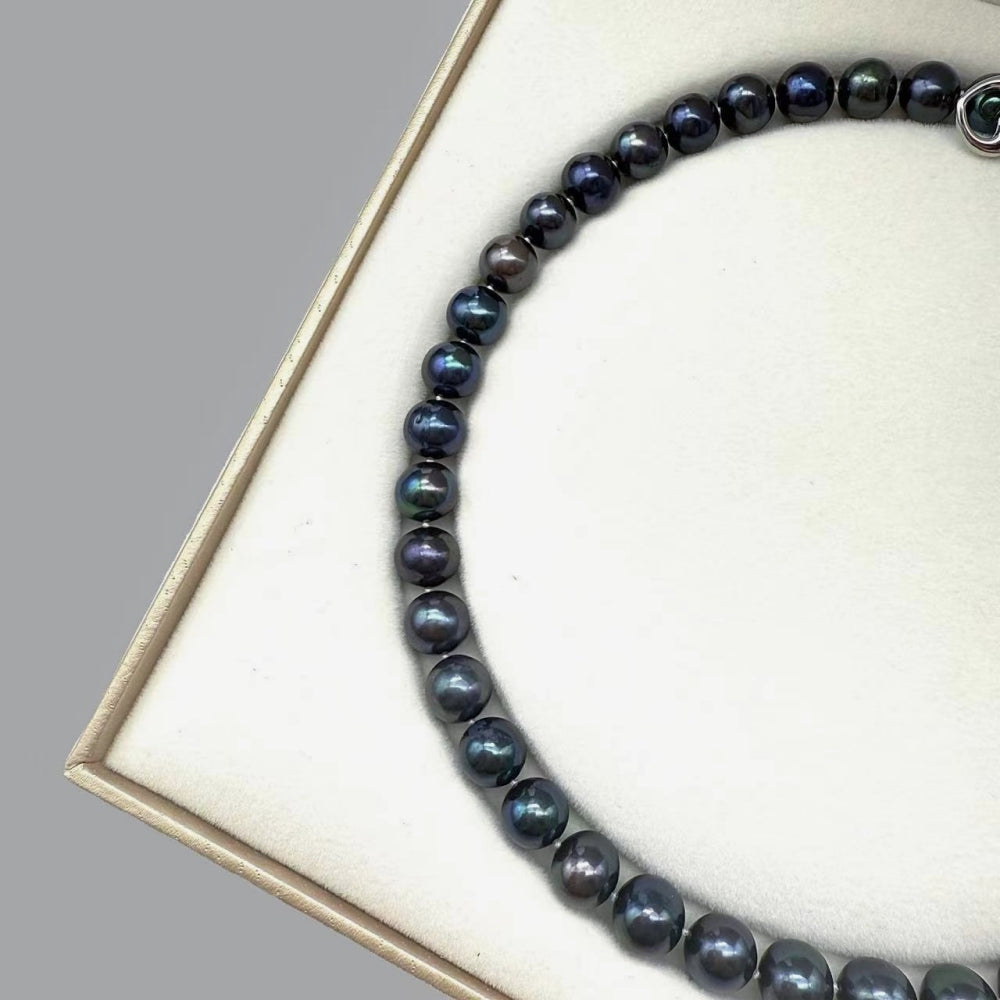 Classic Freshwater Pearl Necklace - Aida - Akuna Pearls