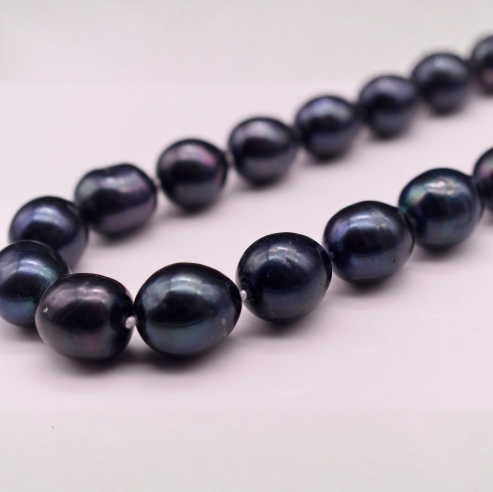 Classic Freshwater Pearl Necklace - Oaklyn - Akuna Pearls