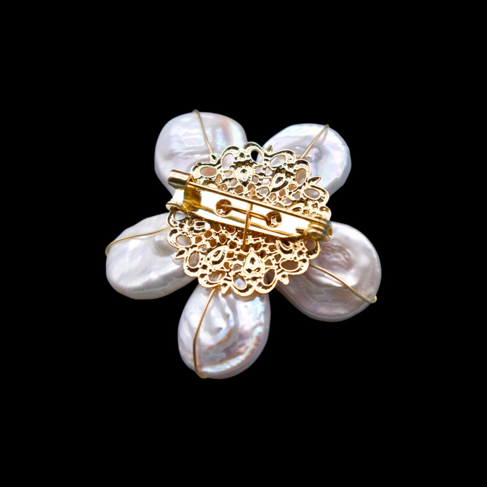 Collector's Freshwater Pearl Brooch - Baroque Pearl Sandwort
