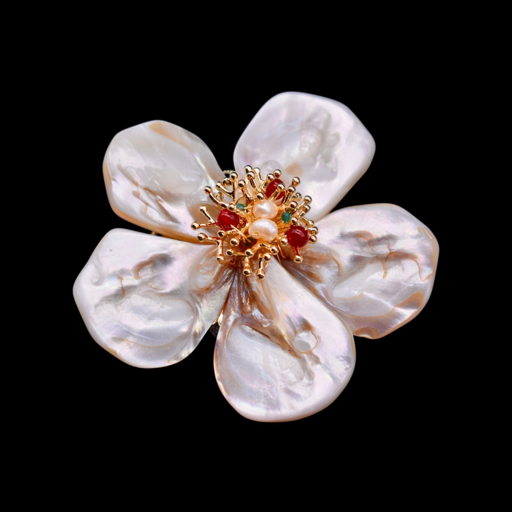 Collector's Freshwater Pearl Brooch - Mother of Pearl Sandwort Large