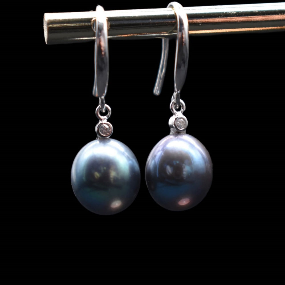 Freshwater Pearl Black Pearl Earrings - Orli - Akuna Pearls