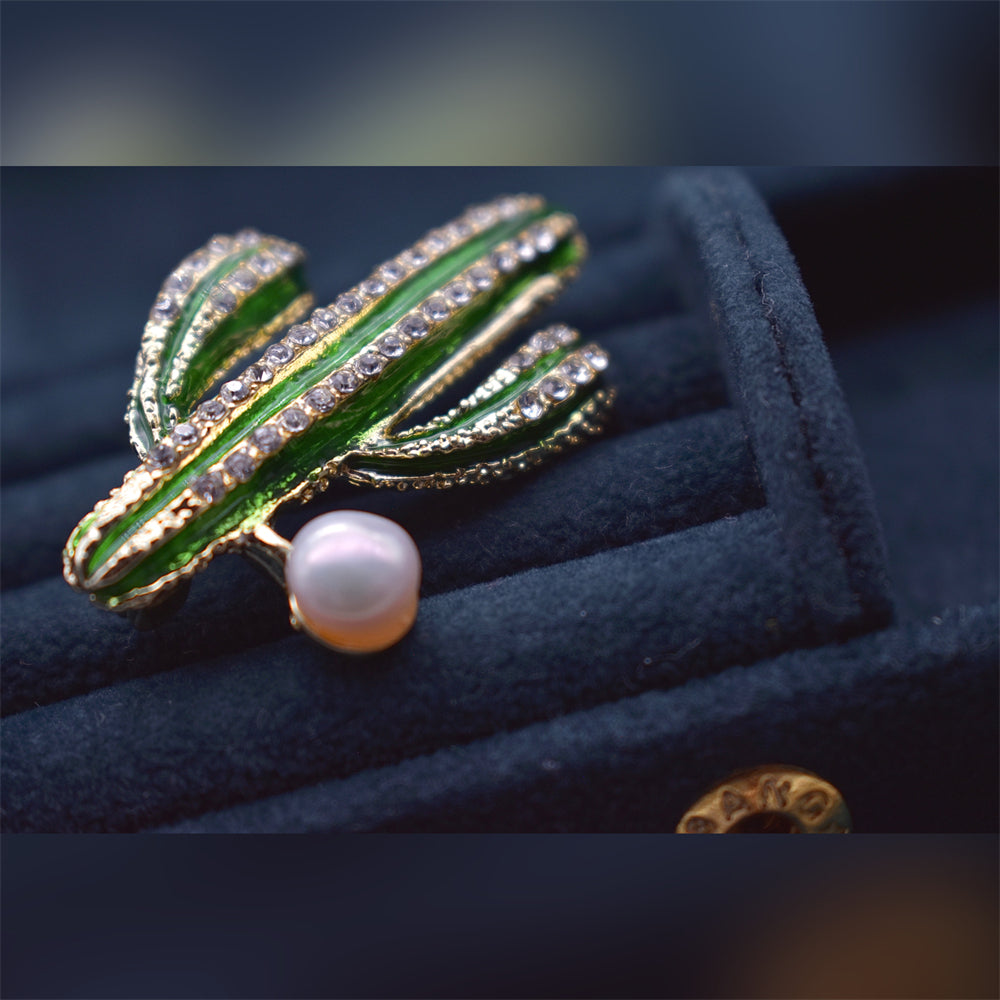 Freshwater Pearl Brooch - Cactus - Akuna Pearls