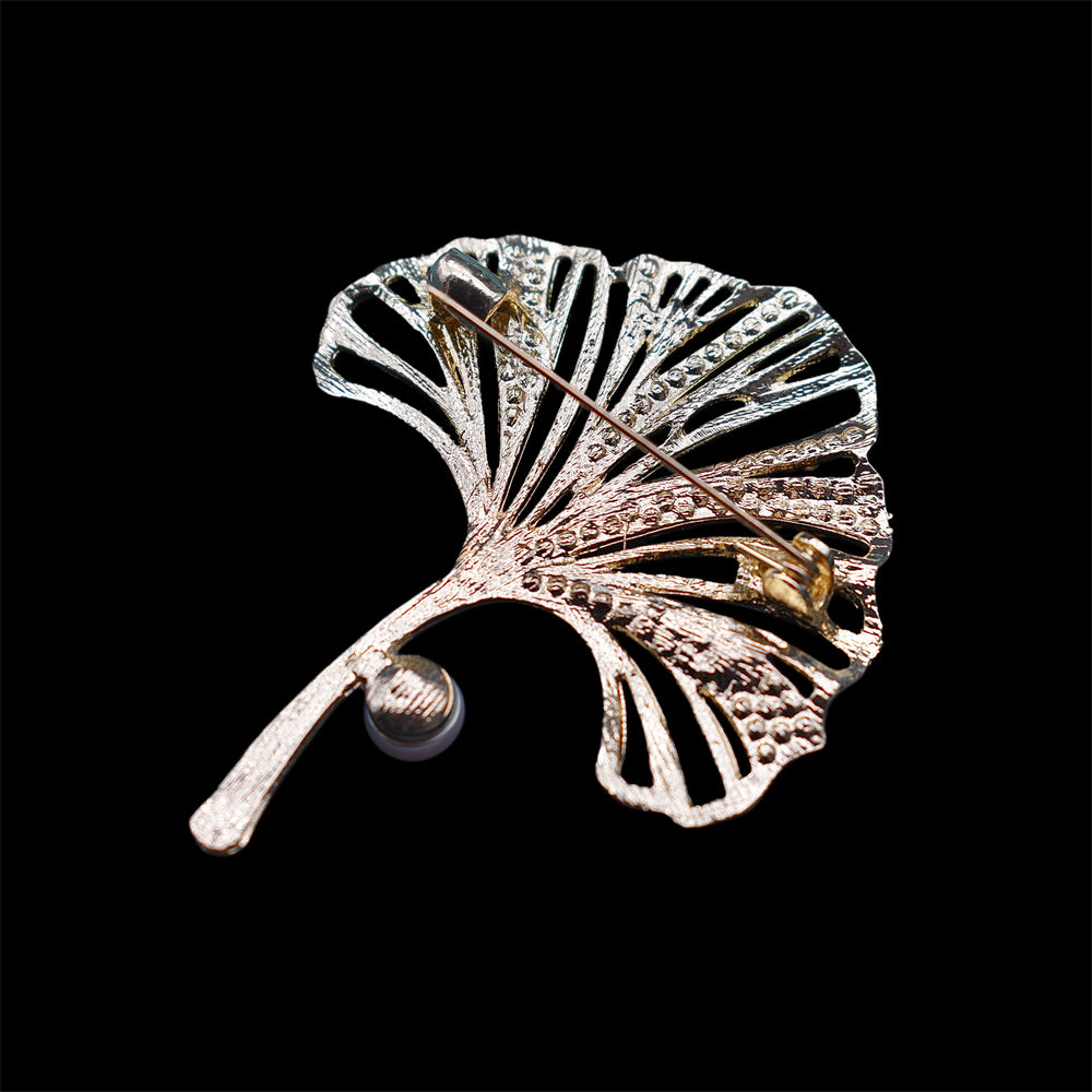 Freshwater Pearl Brooch - Ginkgo Leaf - Akuna Pearls