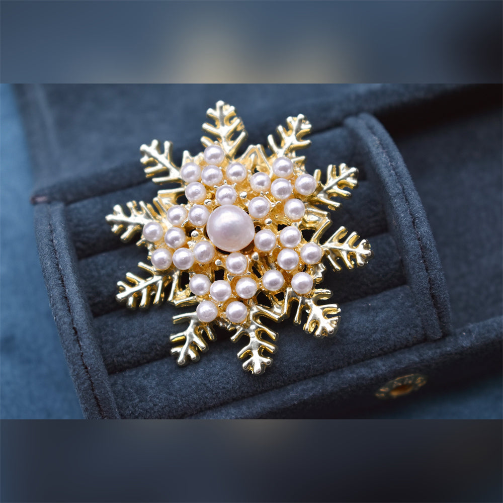 Freshwater Pearl Brooch - Snowflake - Akuna Pearls