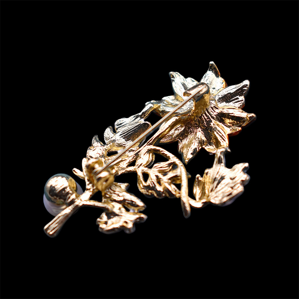 Freshwater Pearl Brooch - Sunflower - Akuna Pearls