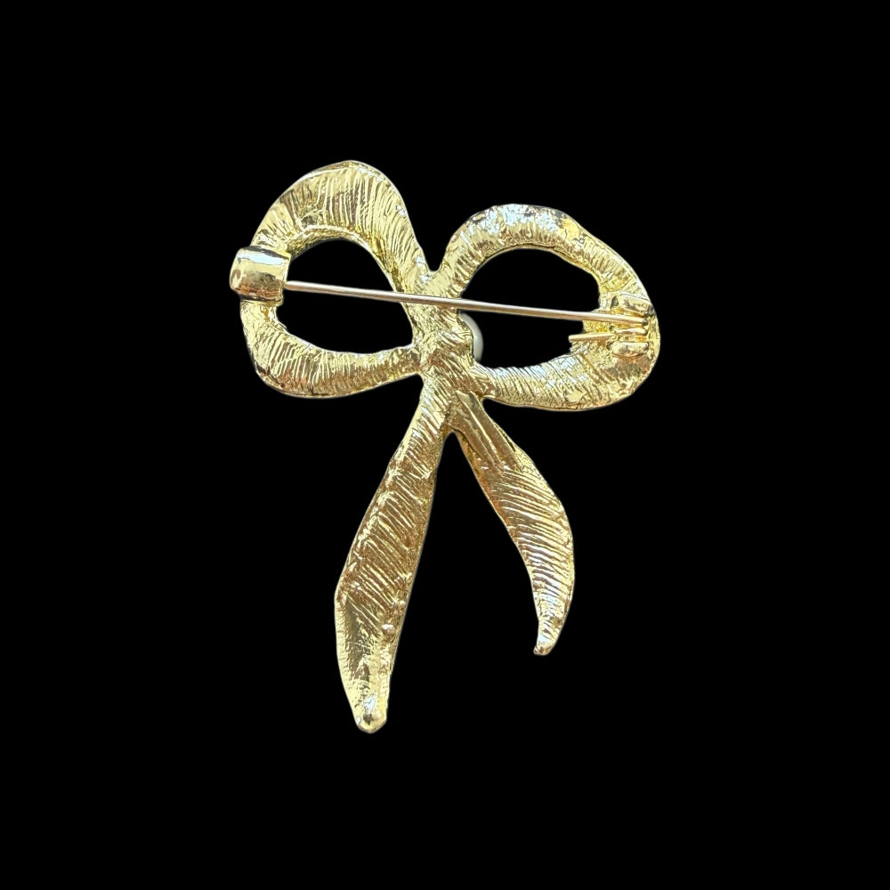 Freshwater Pearl Brooch - Bow - Akuna Pearls