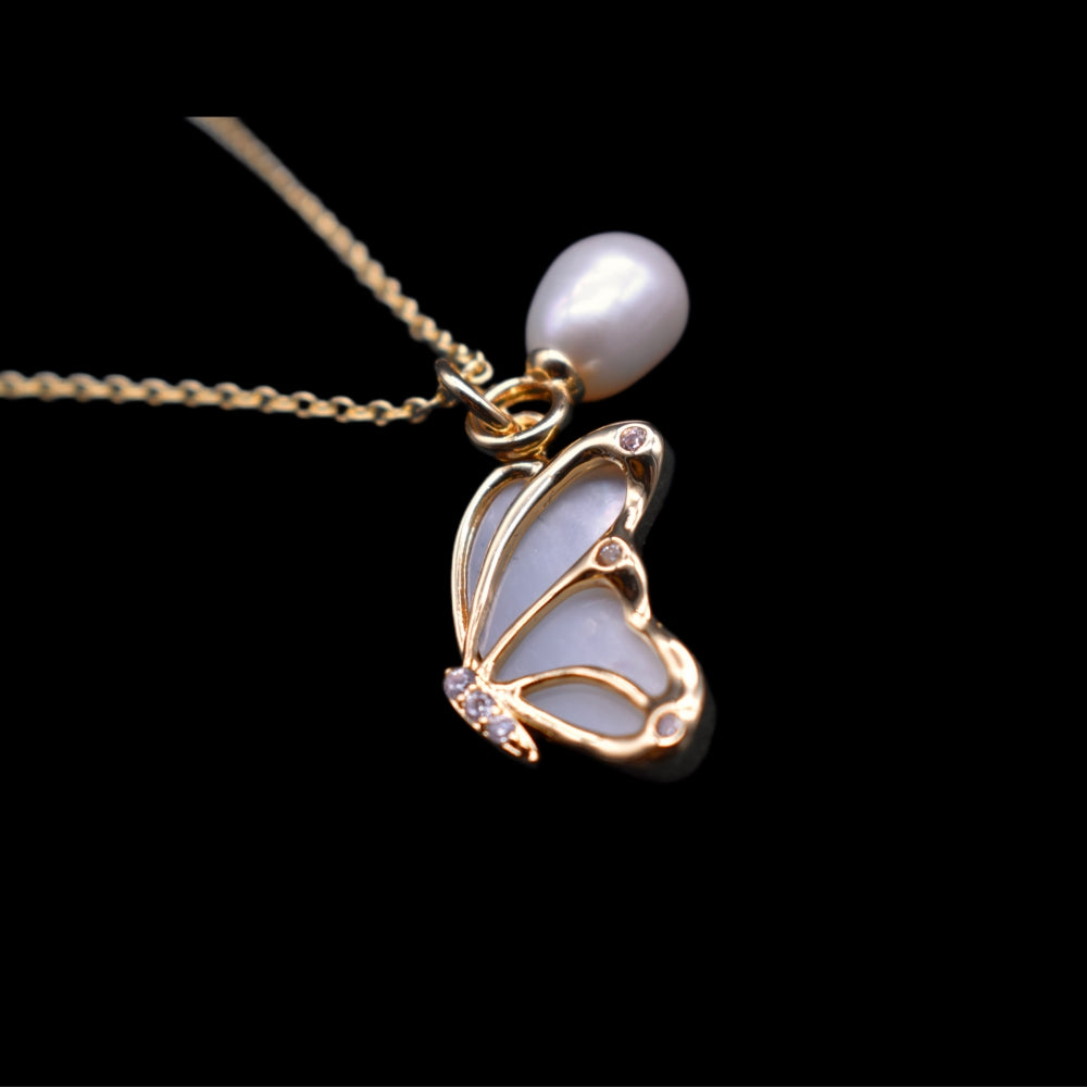 Freshwater Pearl Necklace, Earrings and Ring Gift Set - Flavia - Akuna Pearls