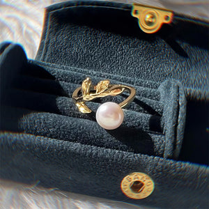 Freshwater Pearl Necklace, Earrings and Ring Gift Set - Debby - Akuna Pearls