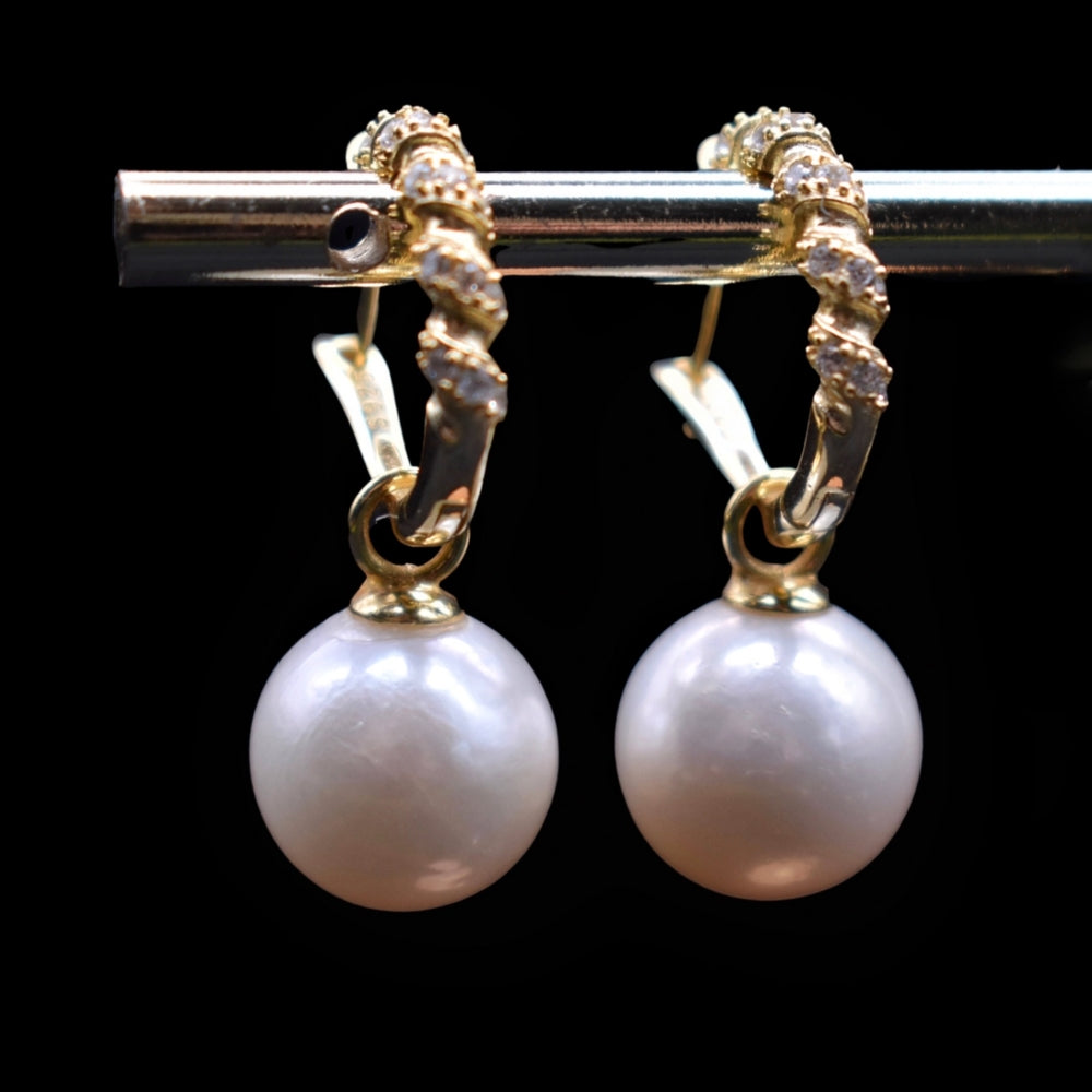 Freshwater Pearl Hoop Earrings - Matilda - Akuna Pearls