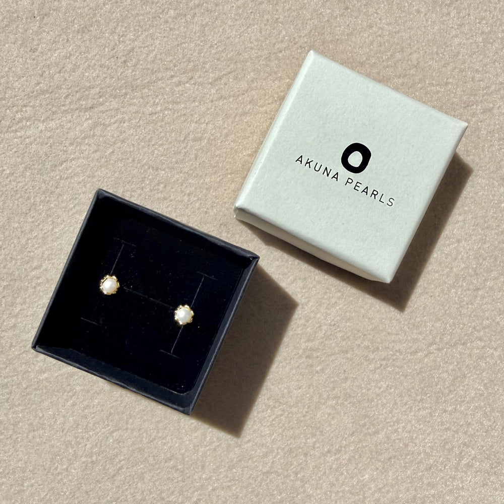 Freshwater Pearl Mini Halo Stud Earrings - Rose
