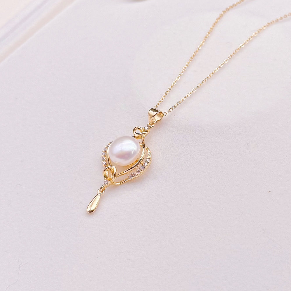 Freshwater Pearl Pendant Necklace - Zelfa - Akuna Pearls