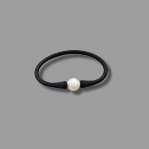Freshwater Pearl Silicone Bracelet - Winnie - Akuna Pearls