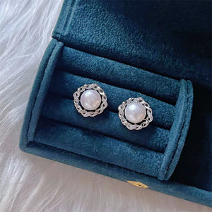 Freshwater Pearl Stud Earrings - Maylee - Akuna Pearls