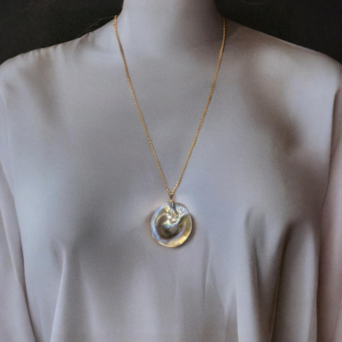 Mabe Pearl Pendant Necklace - Akuna Pearls