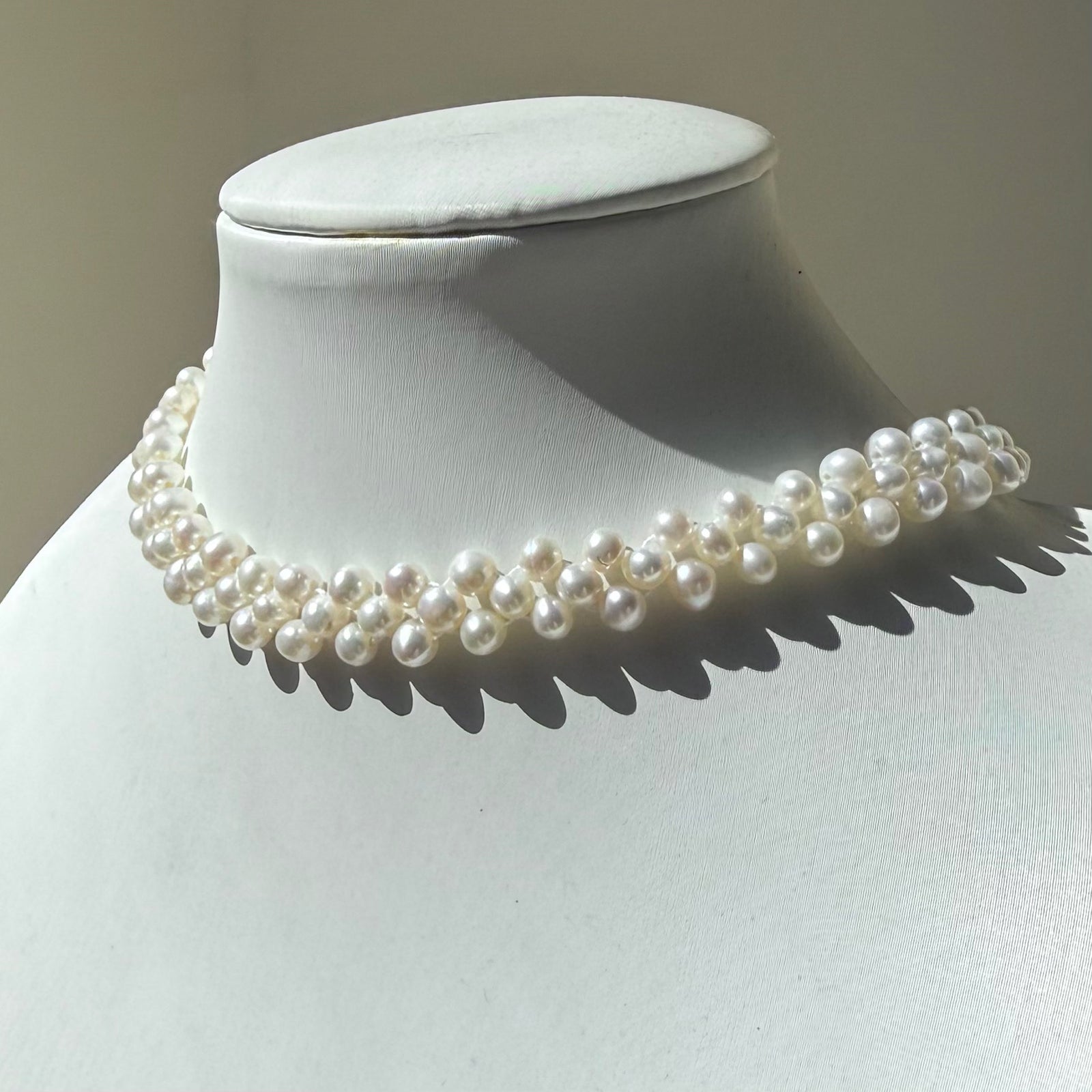 Freshwater Baby Pearl Choker Necklace - Gabriella