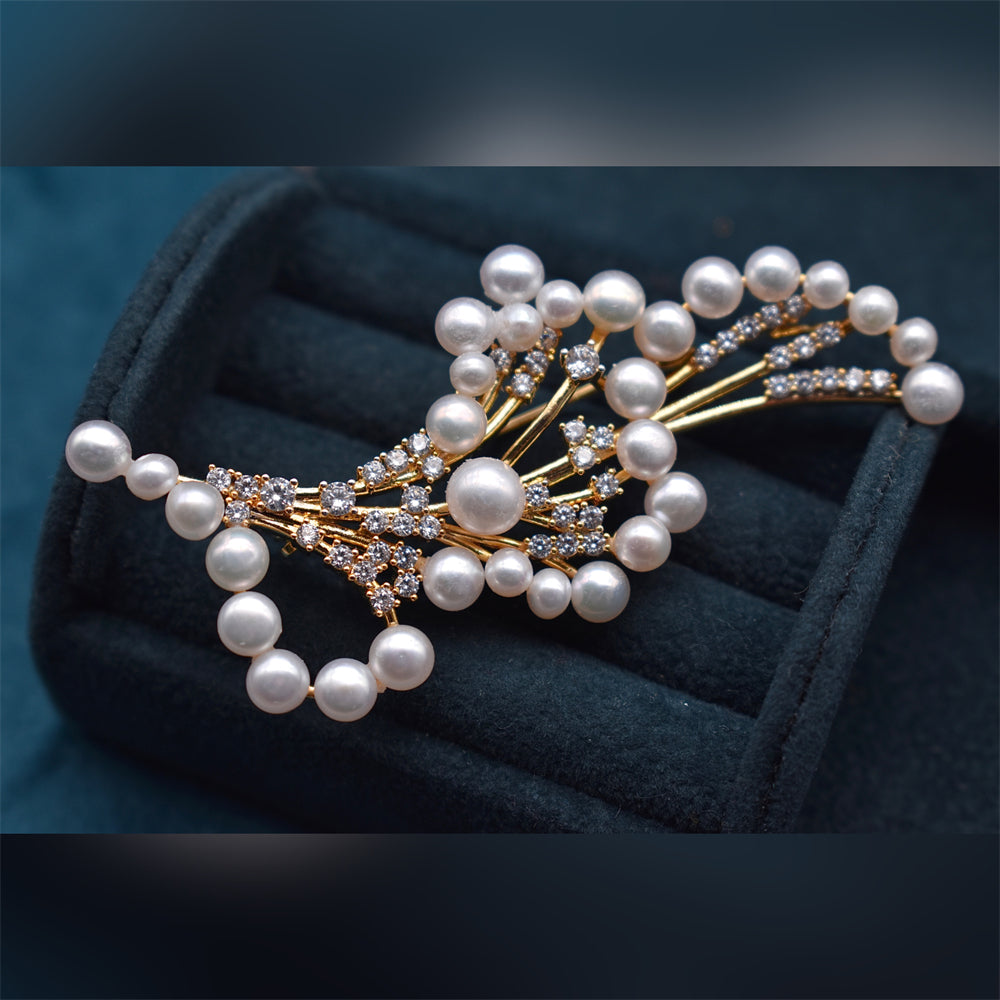 Luxury Freshwater Pearl Brooch - Bouquet Multi Pearls - Gold - Akuna Pearls