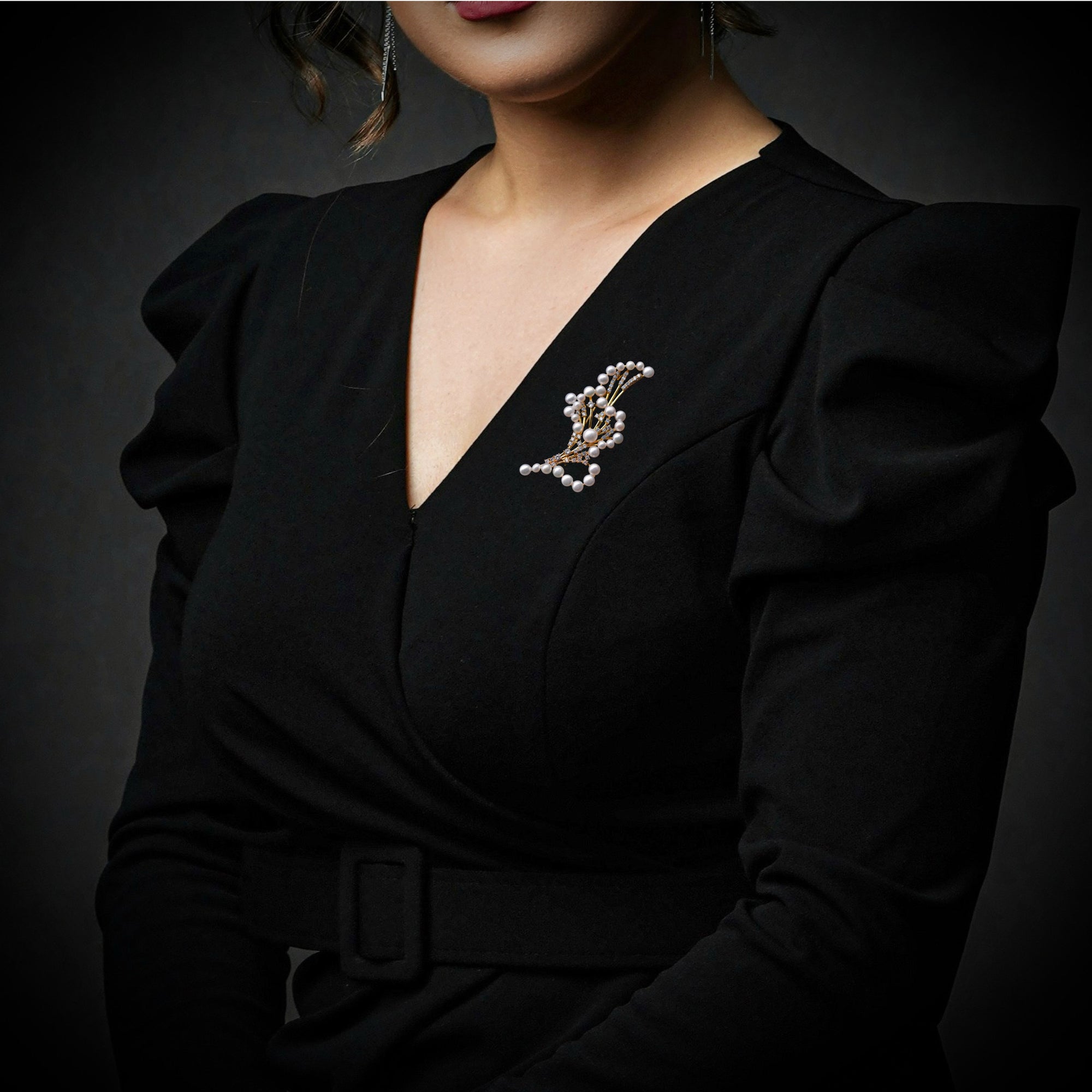 Luxury Freshwater Pearl Brooch - Bouquet Multi Pearls - Gold - Akuna Pearls