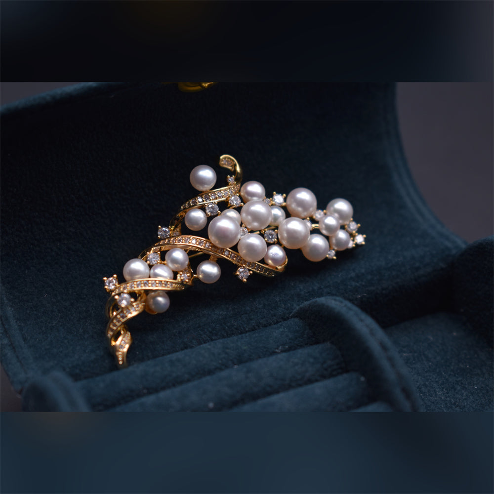 Luxury Freshwater Pearl Brooch - Tornado - Akuna Pearls