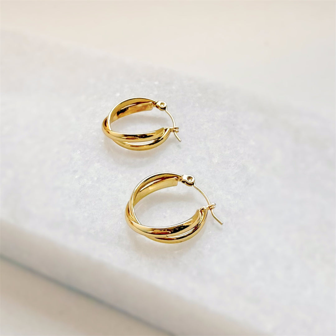 Minimal Titanium Waterproof Hoop Earrings - Small Twist Hoop - Akuna Pearls