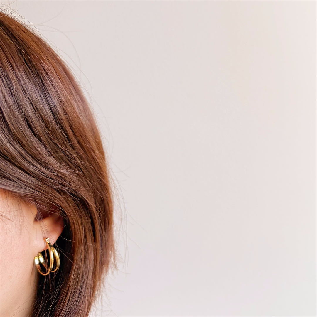 Minimal Titanium Waterproof Hoop Earrings - Small Double Hoop - Akuna Pearls