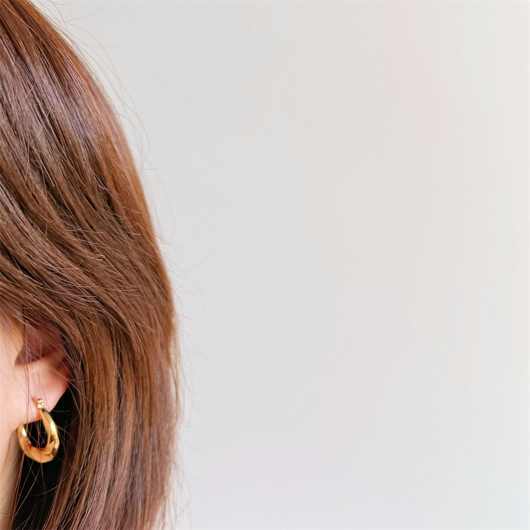 Minimal Titanium Waterproof Hoop Earrings - Small Embossed Hoop - Akuna Pearls