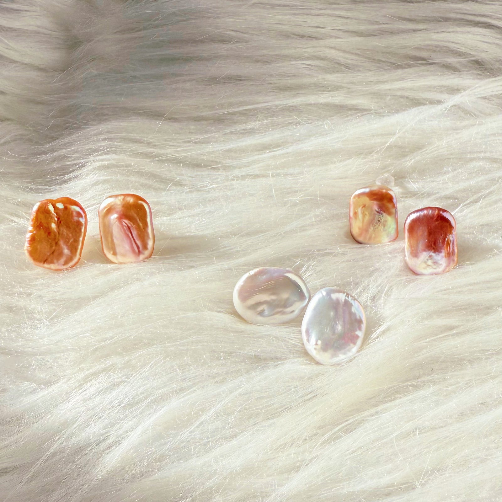 Square-shaped Freshwater Pearl Stud Earrings - Zoe - Akuna Pearls