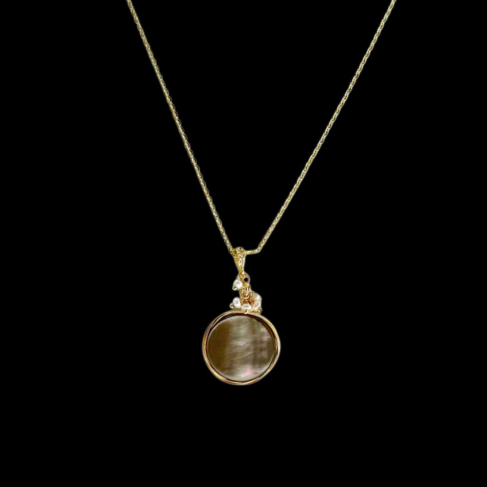 Tahitian Pearl Shell Pendant Necklace - Samantha