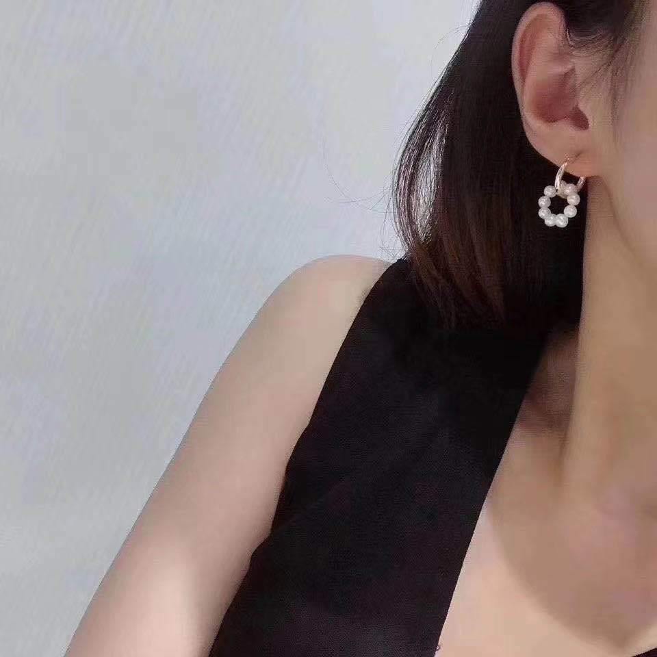 Freshwater Pearl Hoop Earrings - Pon De Ring - Akuna Pearls