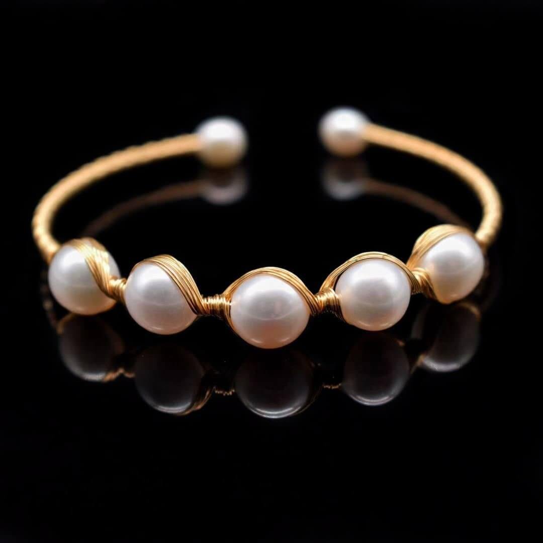 Freshwater Pearl Bangle - Gloria - Akuna Pearls