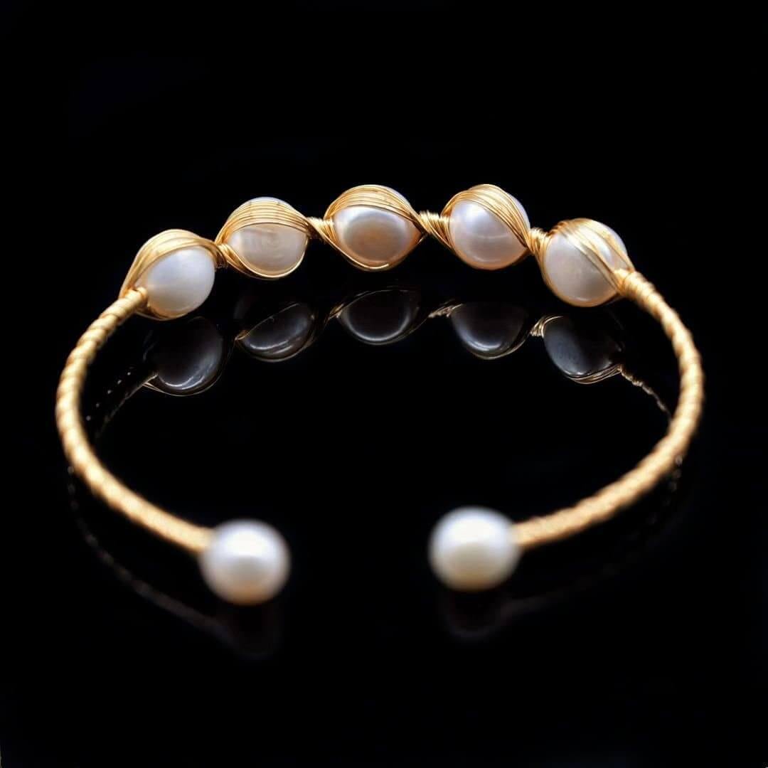 Freshwater Pearl Bangle - Gloria - Akuna Pearls