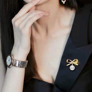 Faux Pearl Fashion Pin - Bow Design - Akuna Pearls