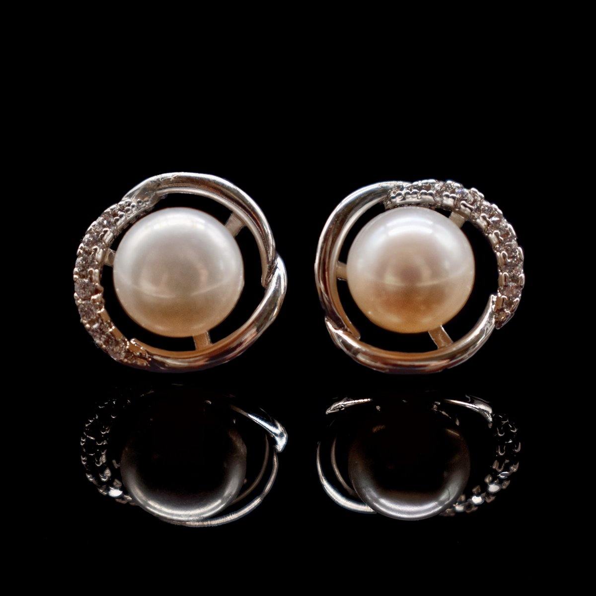 Freshwater Pearl Stud Earrings - Aria - Akuna Pearls