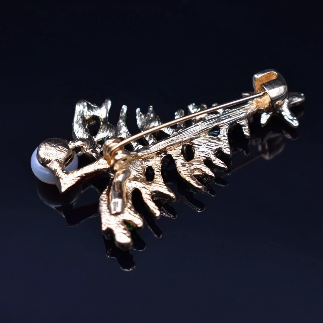 Freshwater Pearl Brooch - Christmas Tree - Akuna Pearls