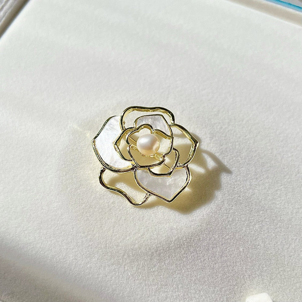Freshwater Pearl Brooch - Camellia - Akuna Pearls