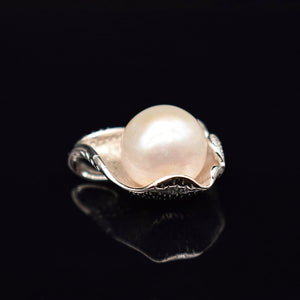Freshwater Pearl Pendant - Cleo - Akuna Pearls