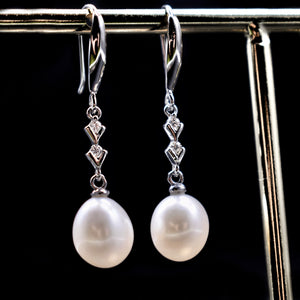 Freshwater Pearl Earrings - Cosima - Akuna Pearls