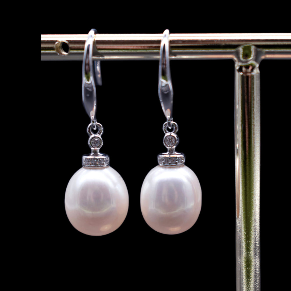 Freshwater Pearl Earrings - Laken - Akuna Pearls