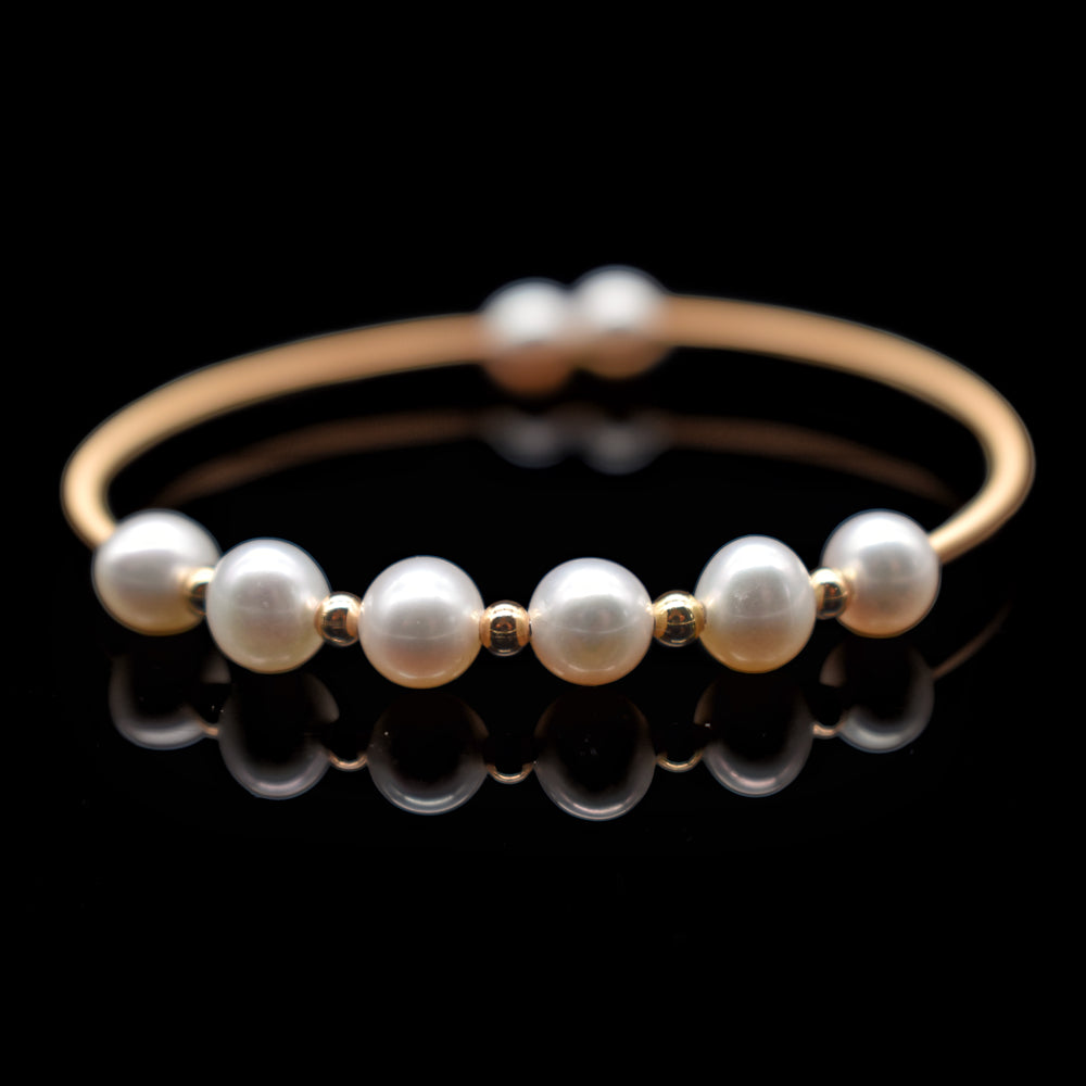 Freshwater Pearl Bangle - Fay - Akuna Pearls
