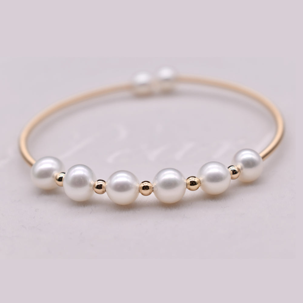 Freshwater Pearl Bangle - Fay - Akuna Pearls