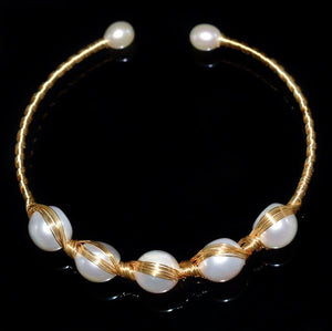 Freshwater Pearl Bangle - Gloria - Akuna Pearls