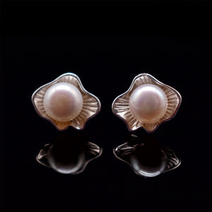 Freshwater Pearl Stud Earrings - Ellie - Akuna Pearls
